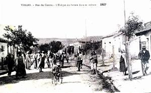 1926- Vialar - Rue du Centre - L'Eveque du Sersou dans sa voiture - 1927
